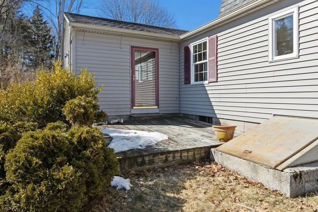 93 Caron Street Portland ME 04103