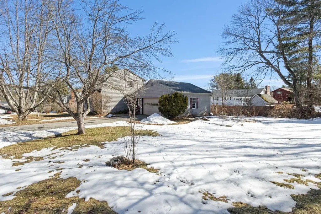93 Caron Street Portland ME 04103