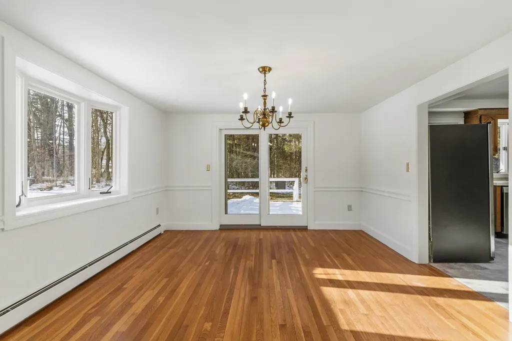 34 Sisquisic Trail Yarmouth ME 04096