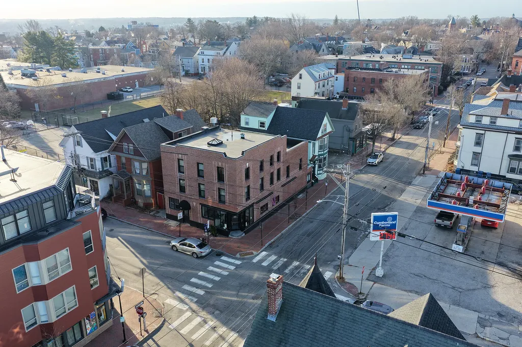 200 Brackett Street Portland ME 04102