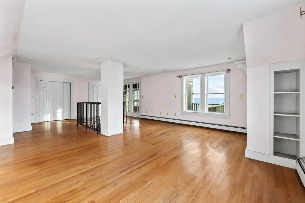 81 Nubble Road York ME 03909
