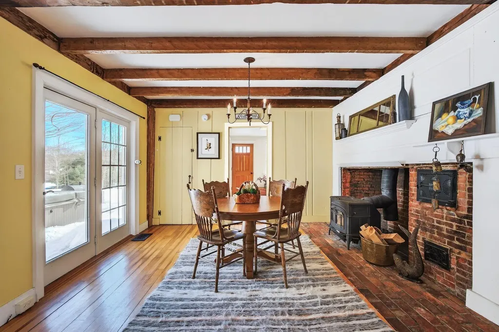 392 Walnut Hill Road North Yarmouth ME 04097