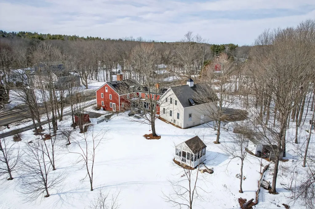392 Walnut Hill Road North Yarmouth ME 04097