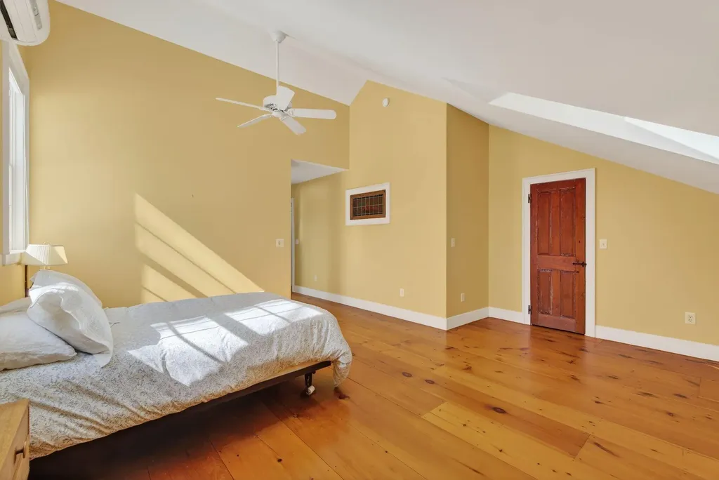 392 Walnut Hill Road North Yarmouth ME 04097