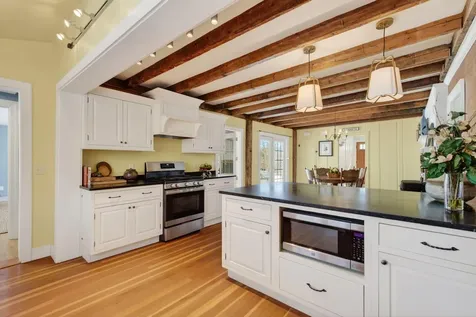 392 Walnut Hill Road North Yarmouth ME 04097