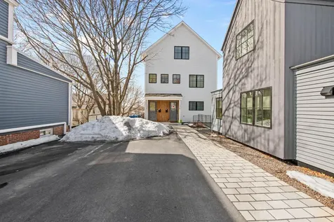 34 Hammond Street Portland ME 04101