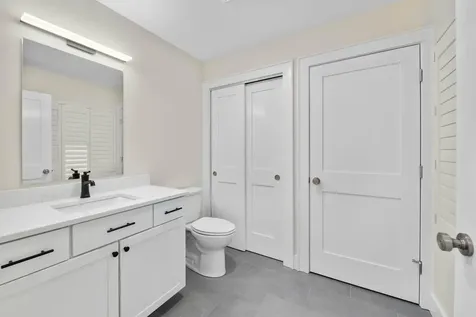 34 Hammond Street Portland ME 04101