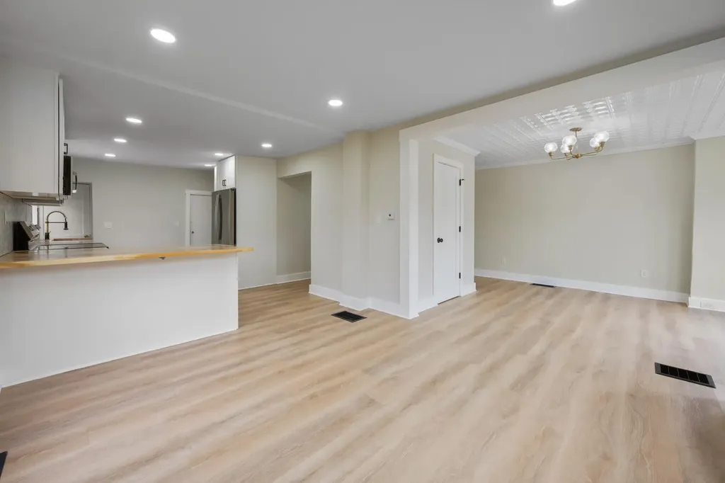 50 14th Street Bangor ME 04401