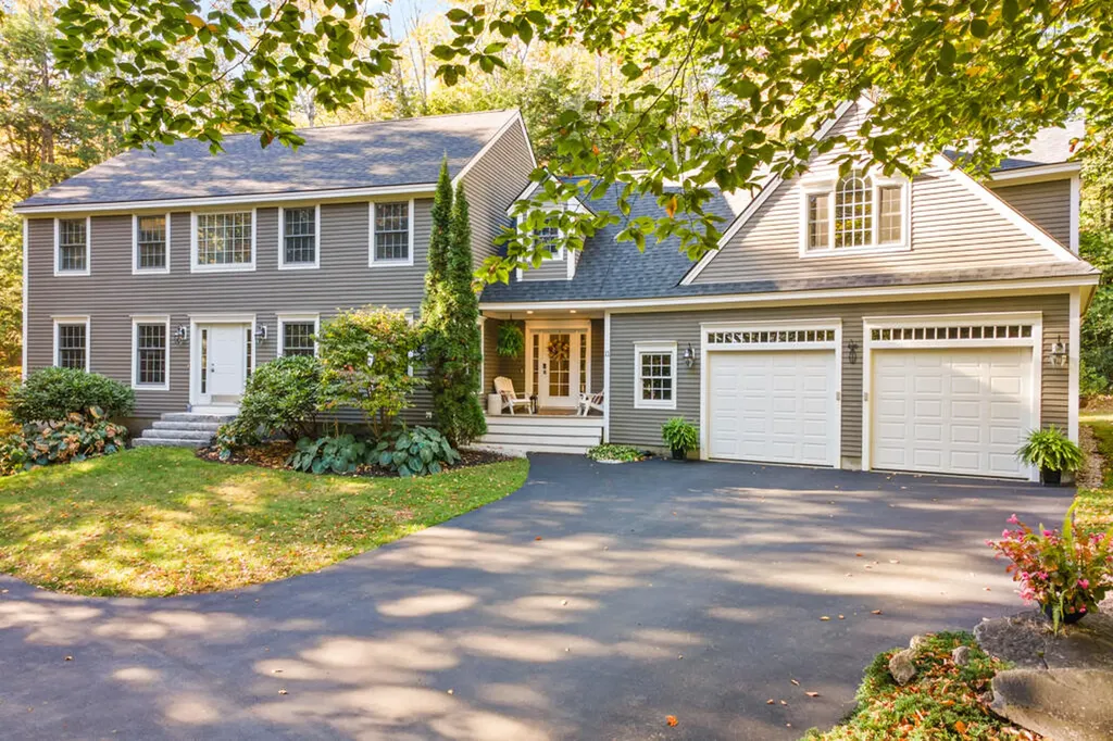 11 Fox Run Road Falmouth ME 04105