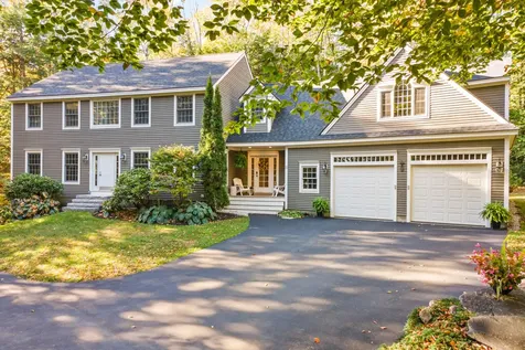 11 Fox Run Road Falmouth ME 04105