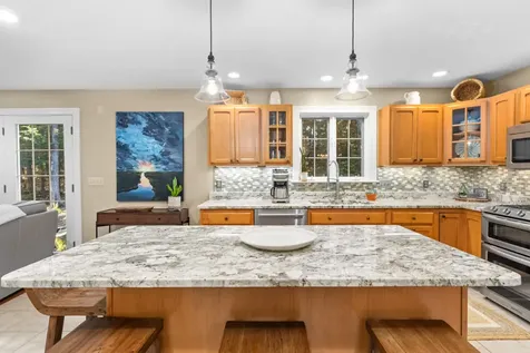 11 Fox Run Road Falmouth ME 04105
