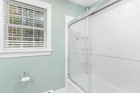 11 Fox Run Road Falmouth ME 04105