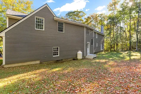 11 Fox Run Road Falmouth ME 04105