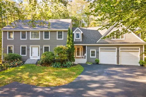 11 Fox Run Road Falmouth ME 04105
