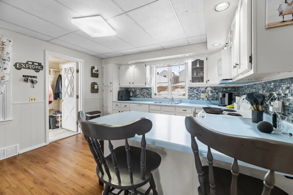 28 Hallowell Street Winslow ME 04901