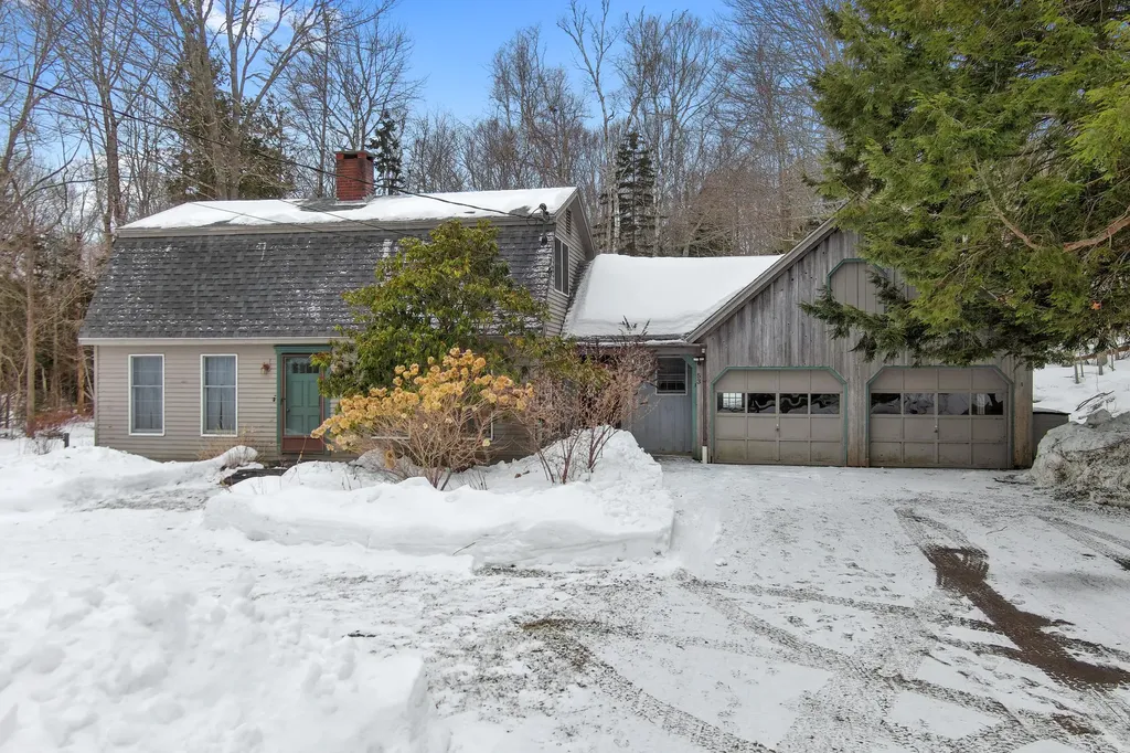 53 Shipyard Road Friendship ME 04547