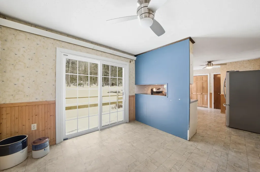 53 Shipyard Road Friendship ME 04547