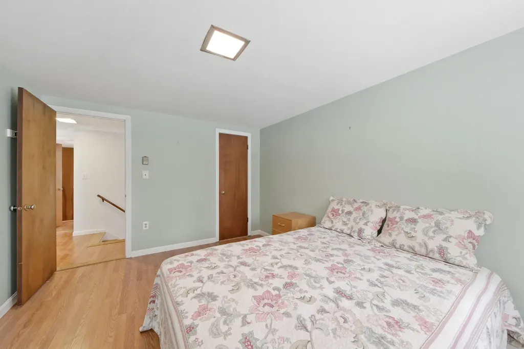 53 Shipyard Road Friendship ME 04547