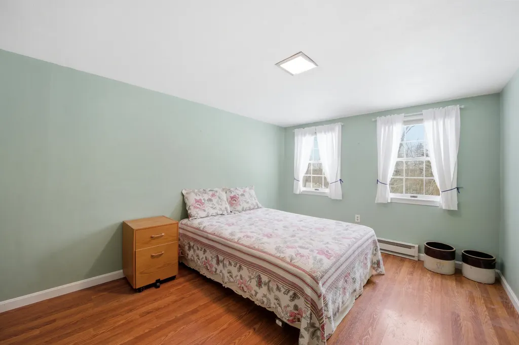 53 Shipyard Road Friendship ME 04547