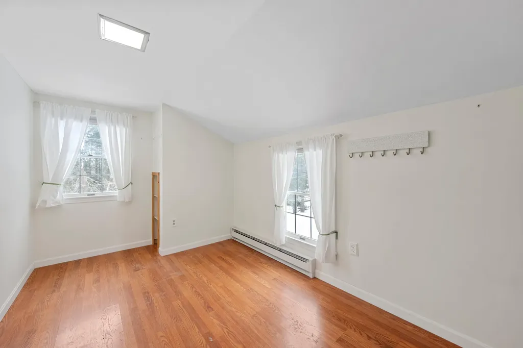 53 Shipyard Road Friendship ME 04547