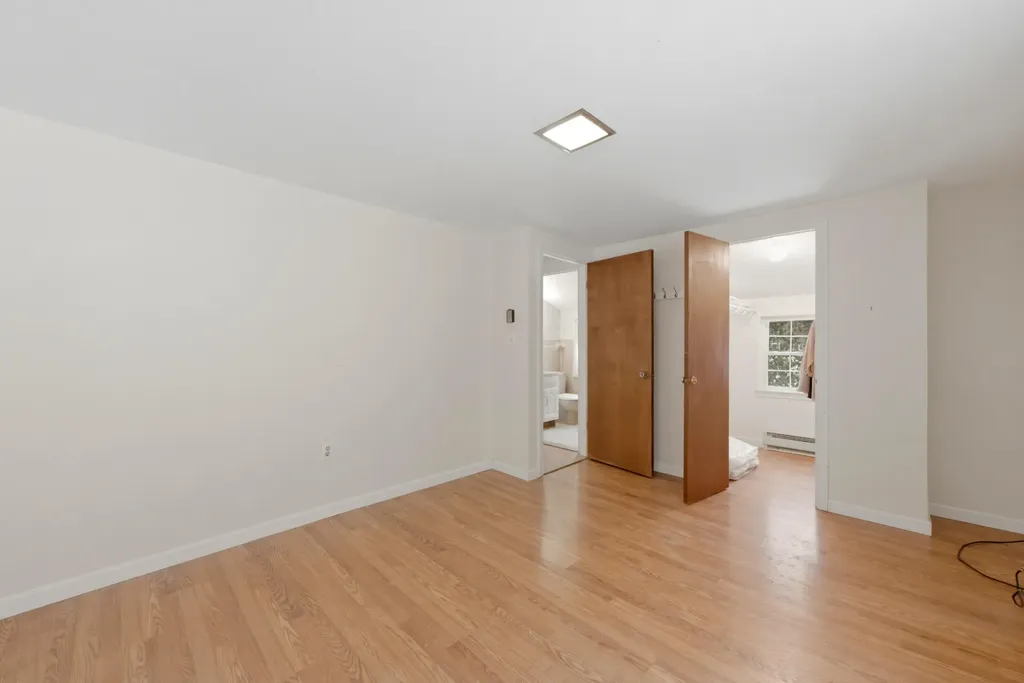 53 Shipyard Road Friendship ME 04547