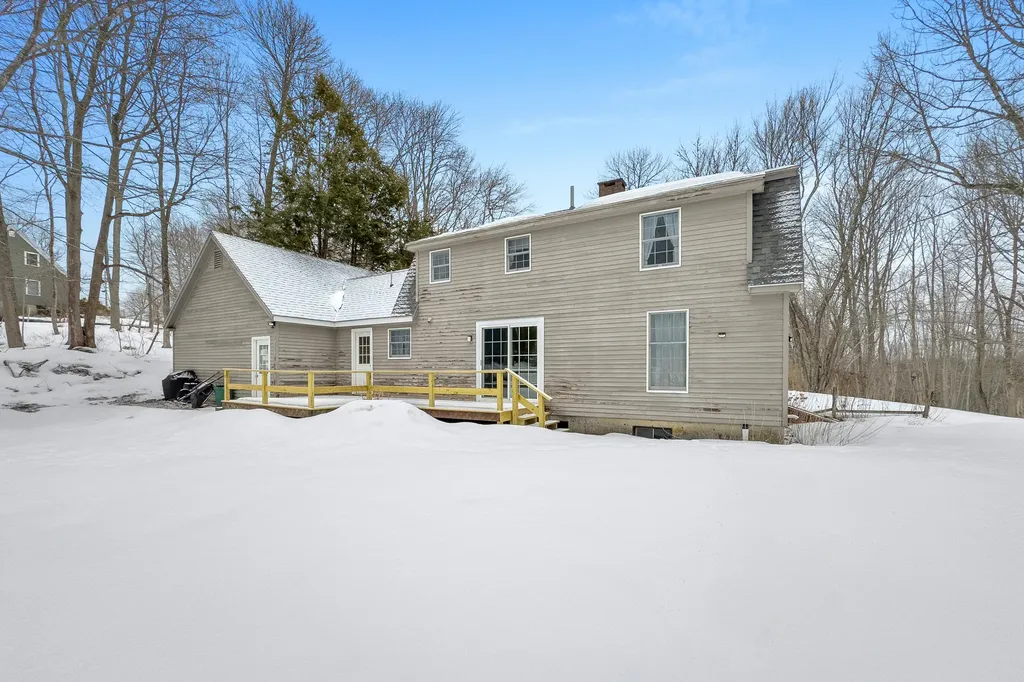 53 Shipyard Road Friendship ME 04547