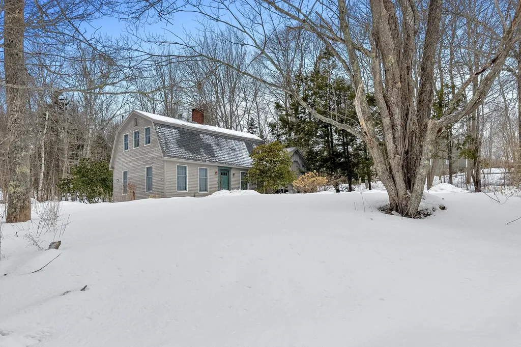 53 Shipyard Road Friendship ME 04547