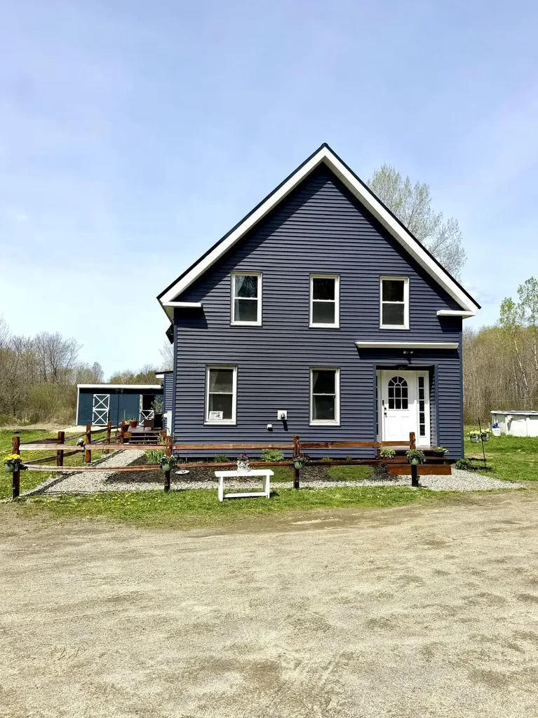 3190 Middle Road Sidney ME 04330