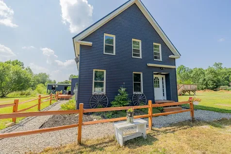 3190 Middle Road Sidney ME 04330