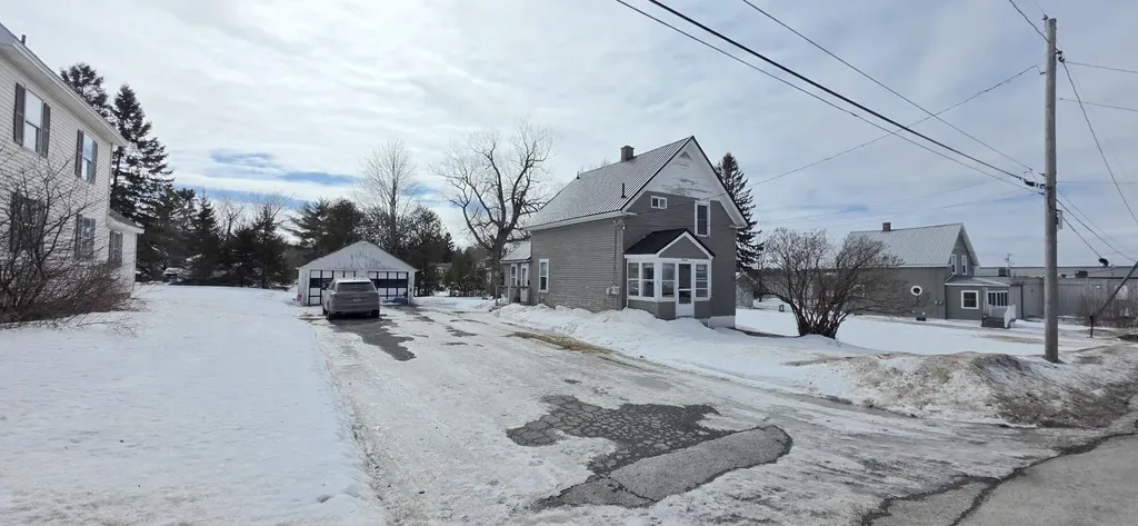 14 Pleasant Street Presque Isle ME 04769