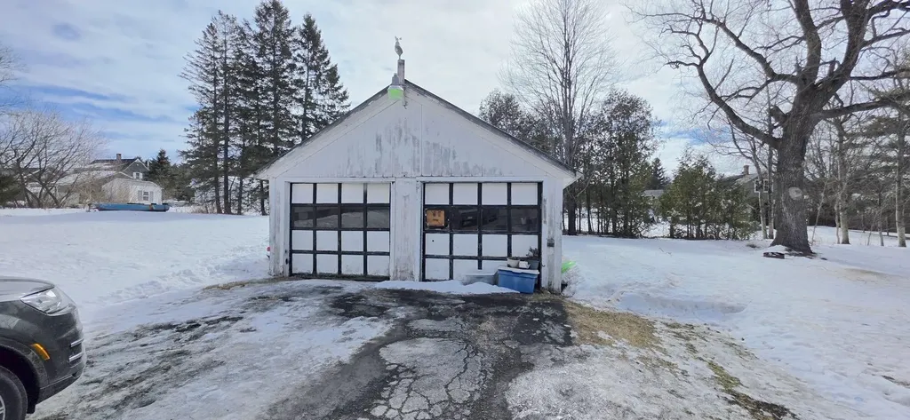 14 Pleasant Street Presque Isle ME 04769