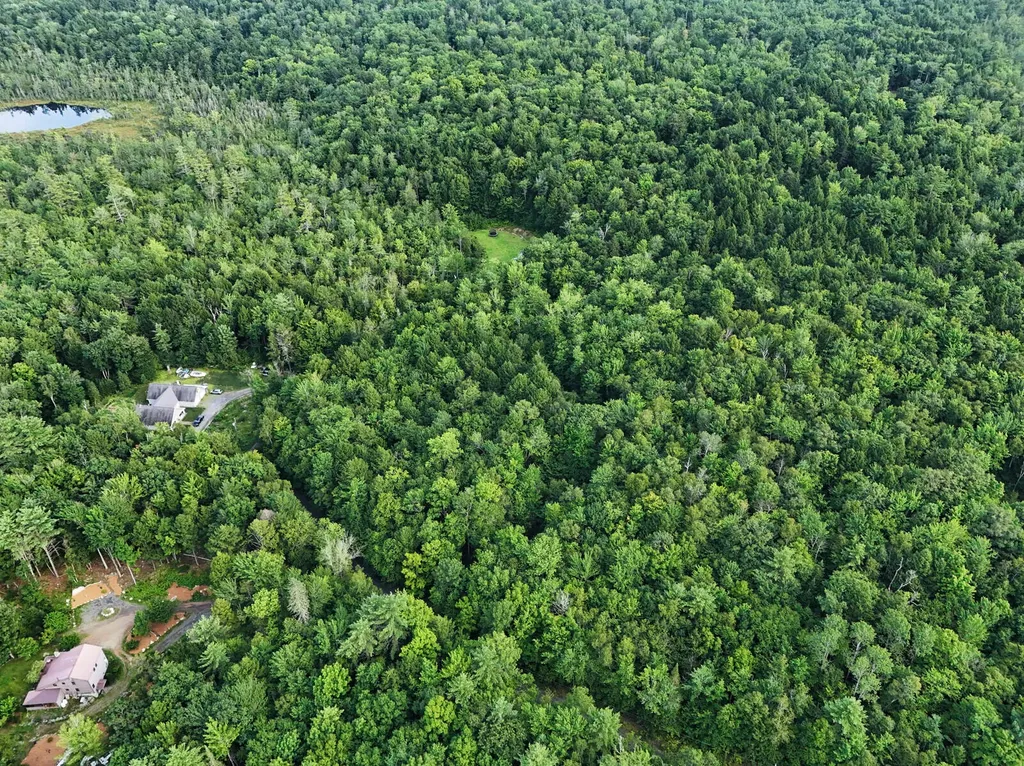105 Poplar Point Road Mount Vernon ME 04352