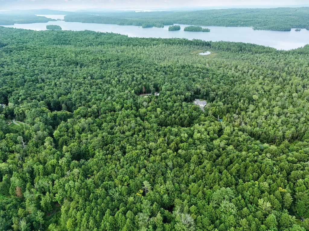 105 Poplar Point Road Mount Vernon ME 04352