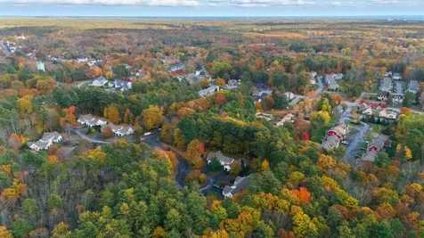 11 Greenwich Way Kennebunk ME 04043