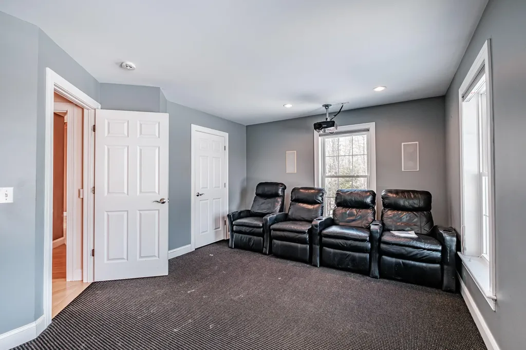 17 Buzzell Road Biddeford ME 04005