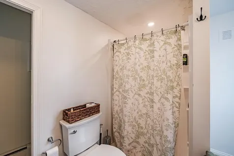 11 Romasco Lane Portland ME 04101