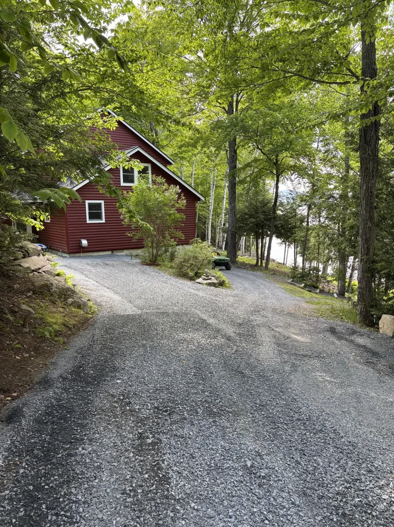 13 S Lucy Way Greenville ME 04441