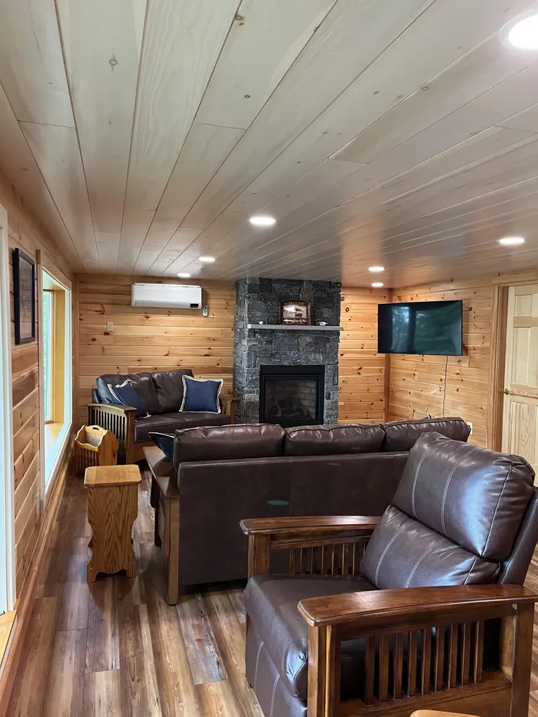 13 S Lucy Way Greenville ME 04441