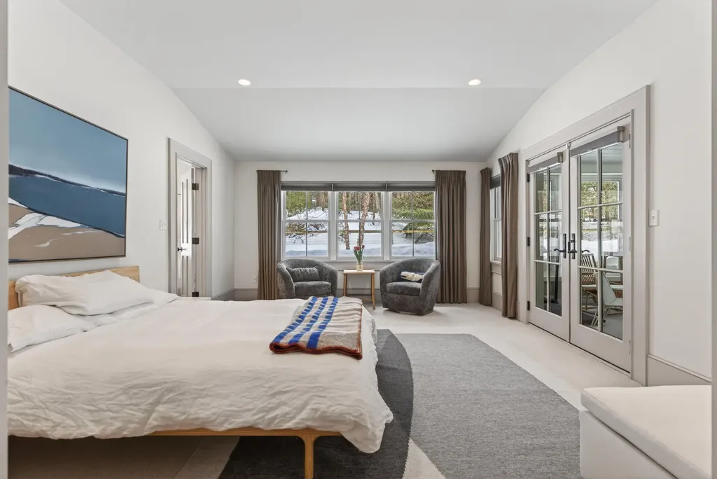 52 Maeves Way Cumberland ME 04110