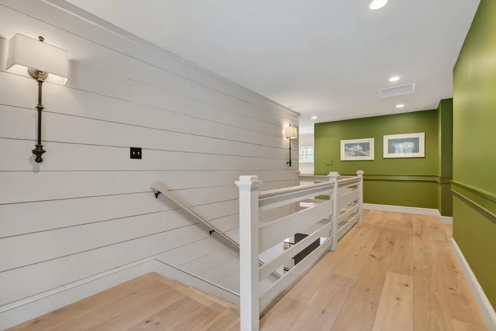 52 Maeves Way Cumberland ME 04110