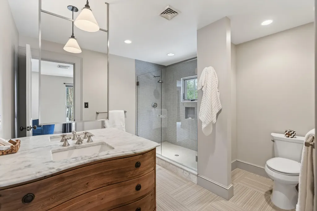 52 Maeves Way Cumberland ME 04110