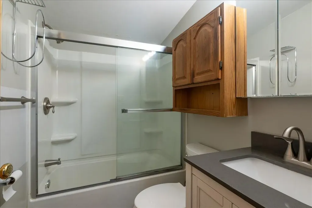 276 Violet Lane Waldoboro ME 04572