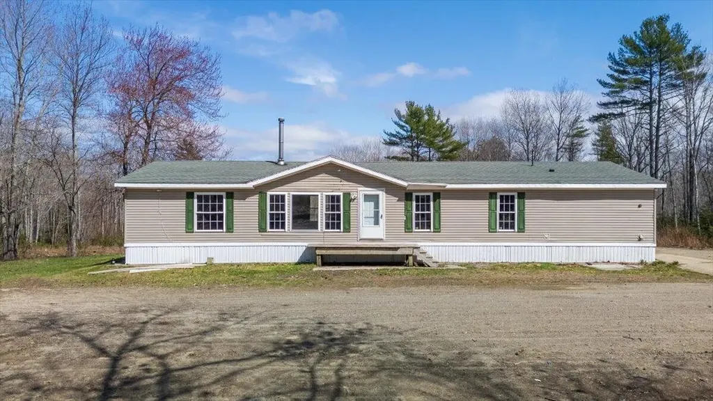 276 Violet Lane Waldoboro ME 04572