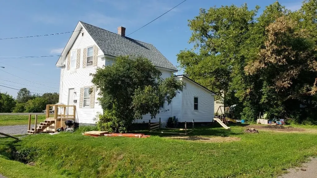 5 Water Street Presque Isle ME 04769