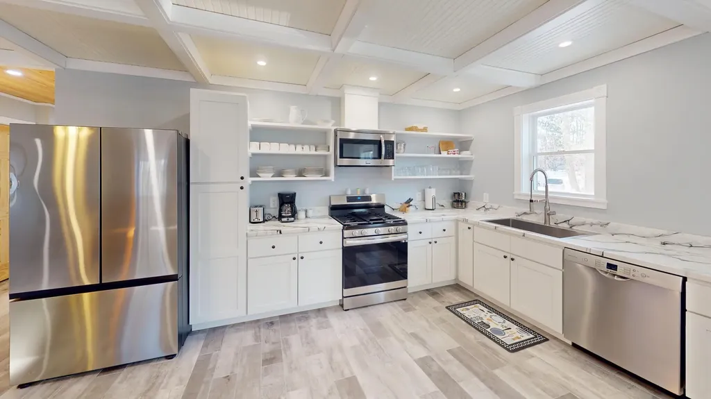 52 John Street Camden ME 04843