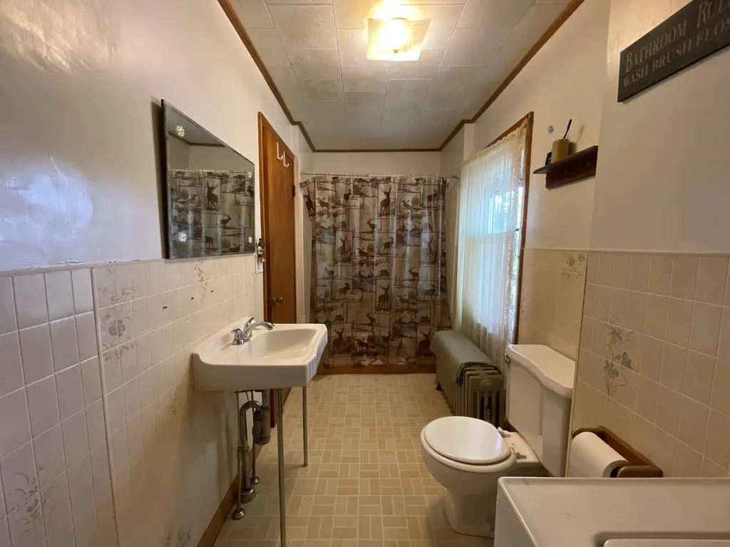 68 Prospect Street Millinocket ME 04462