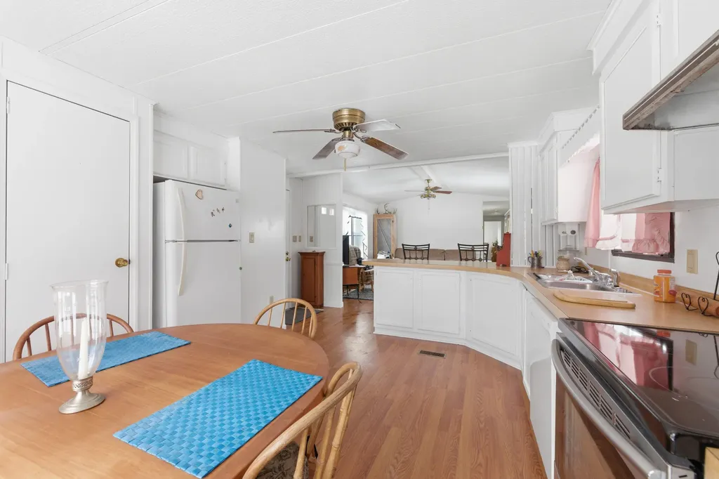 87 Pleasant Hill Road Limerick ME 04048