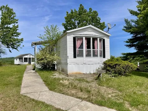 87 Pleasant Hill Road Limerick ME 04048