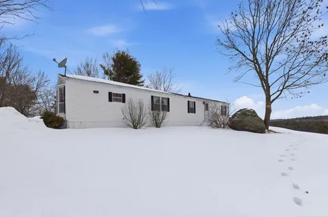 87 Pleasant Hill Road Limerick ME 04048