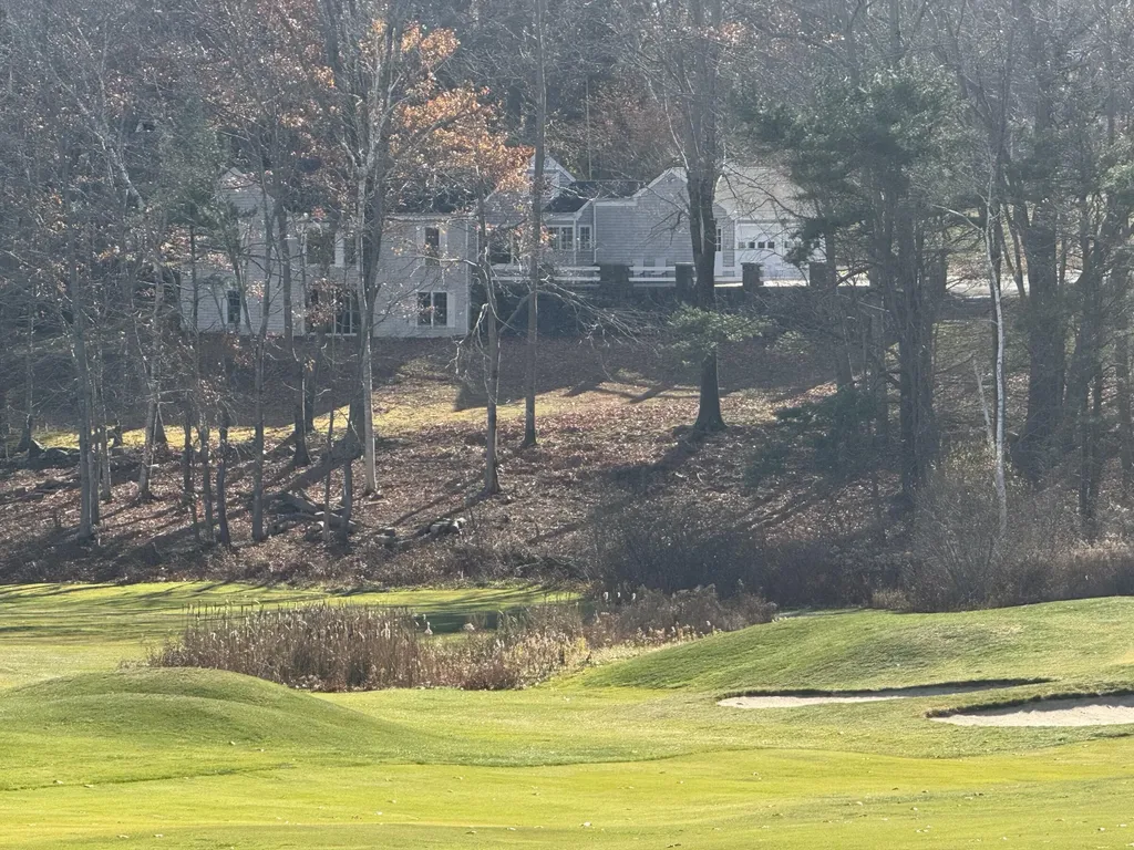 10 Pheasant Hill Road Cape Elizabeth ME 04107